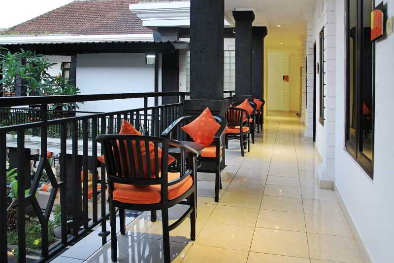 Kubu Anyar Hotel Кута Экстерьер фото