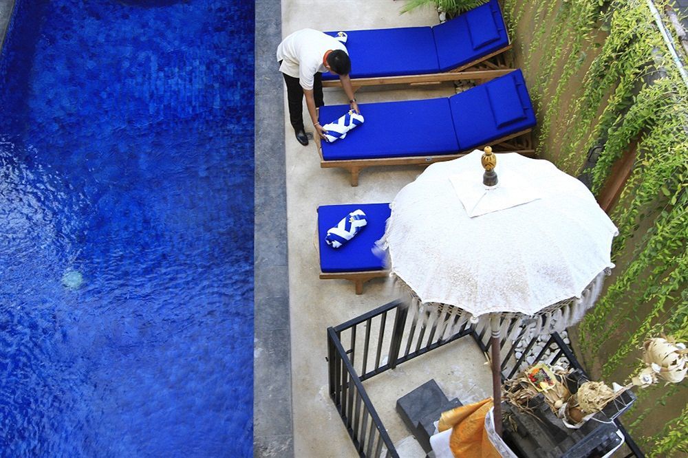 Kubu Anyar Hotel Кута Экстерьер фото
